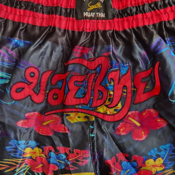 Ambush Muay Thai Shorts 3XL Horror Freddy Jason Scream Art Floral MMA Fighting - Picture 5 of 13